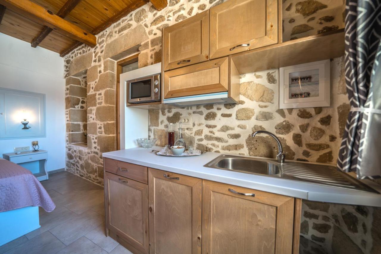Mary'S Stone House Falasarna Exterior foto